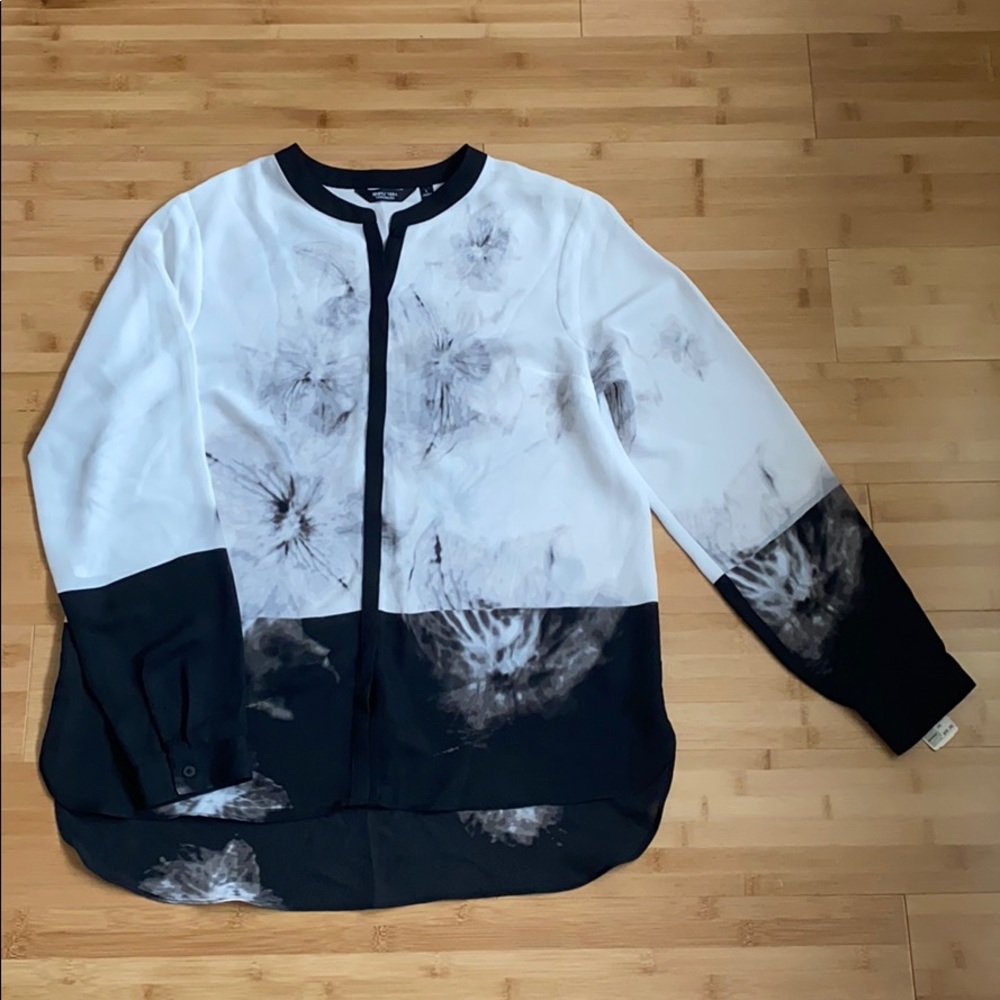 Simply Vera Wang Blouse